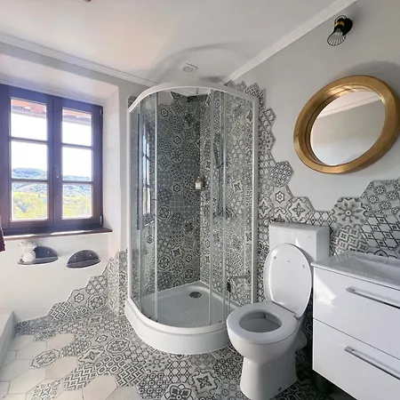 Rural Family Escape * Vipava